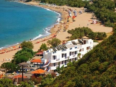 Aparthotel Bay Watch Karpathos Esterno foto