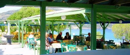 Aparthotel Bay Watch Karpathos Esterno foto