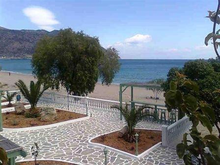 Aparthotel Bay Watch Karpathos Esterno foto