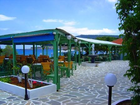 Aparthotel Bay Watch Karpathos Esterno foto